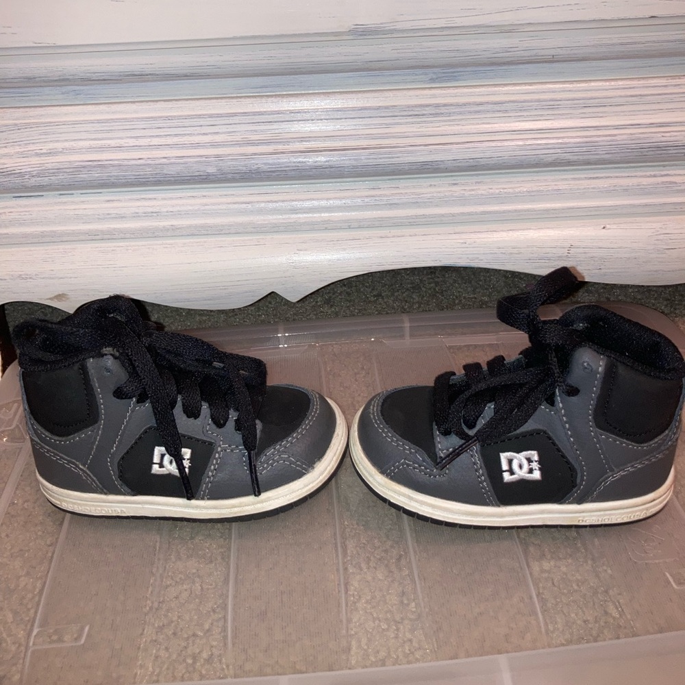 Toddler size 5 DC shoes.